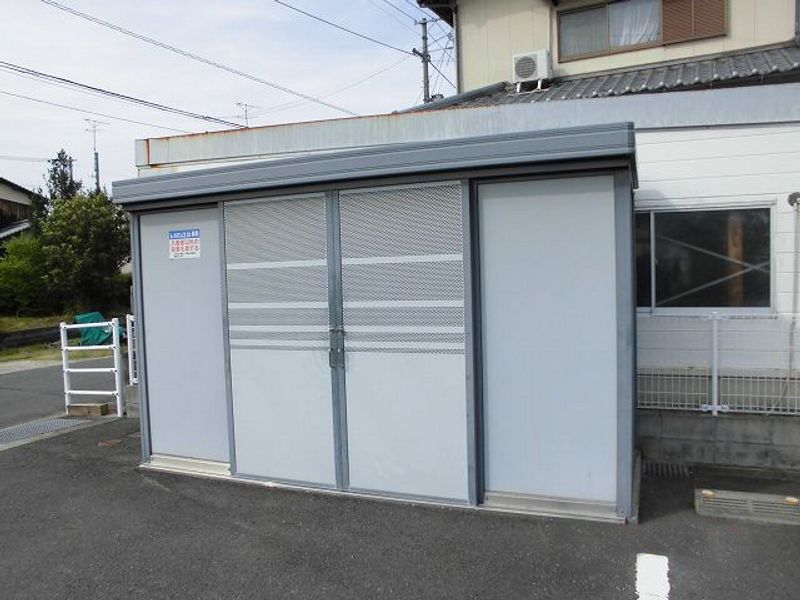 レオパレスリバーサイド小泉 共用部分