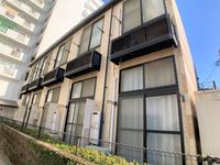 レオパレスＣａｓａ　Ｎａｐｏｌｉ 外観