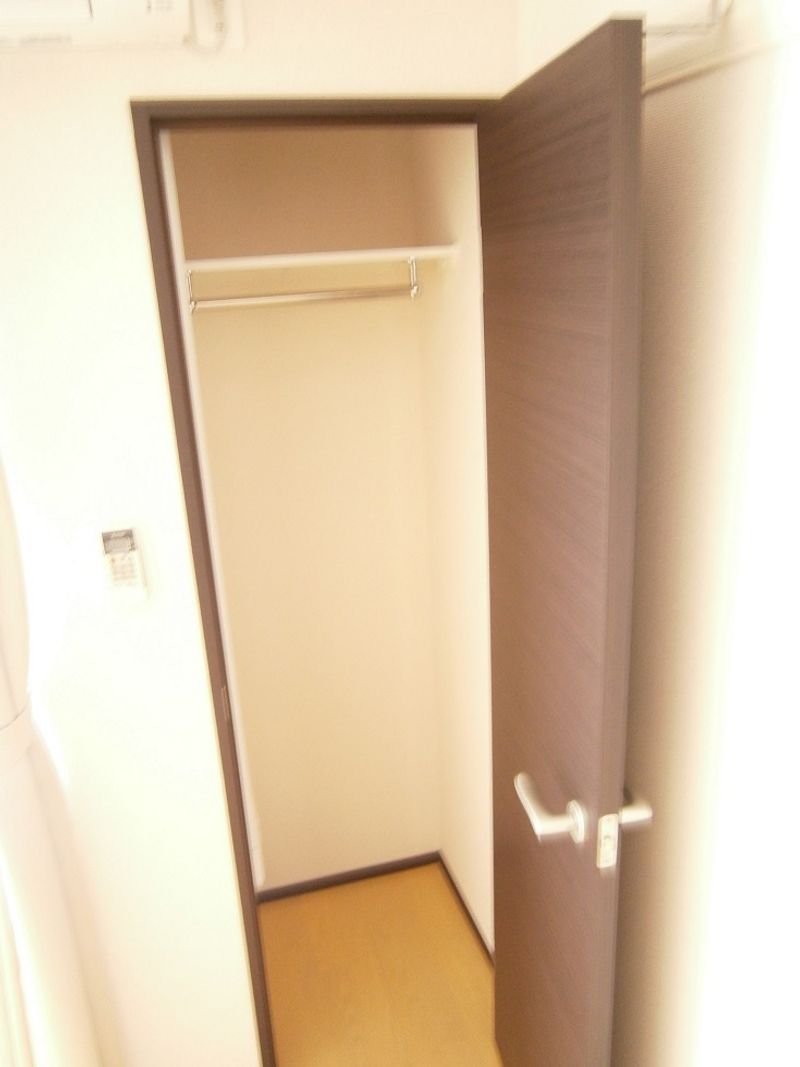 クレイノｇハイム 収納