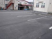 レオパレスランサーマリン 駐車場