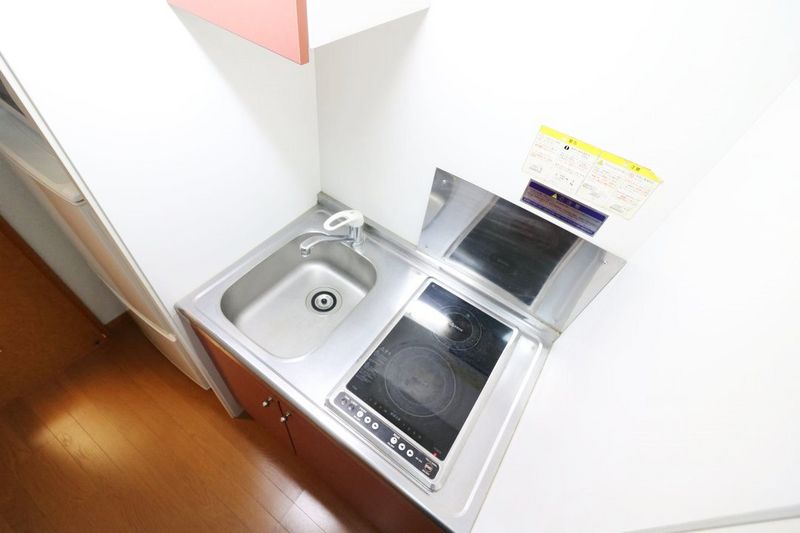 レオパレスヴィクトワール キッチン