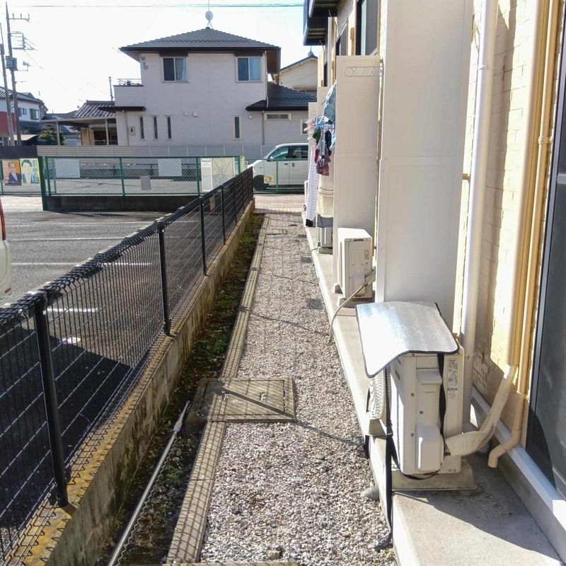 レオパレスａｉ バルコニー