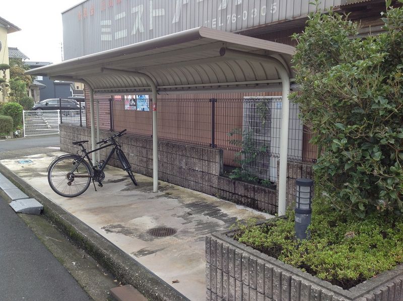 レオパレス余内 共用部分