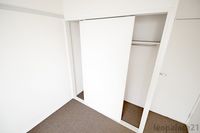 レオパレスレインボータウン 収納