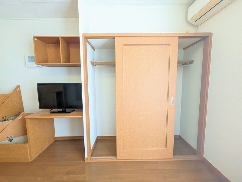 レオパレスＷＩＮＤ　ＭＩＬＬ 収納