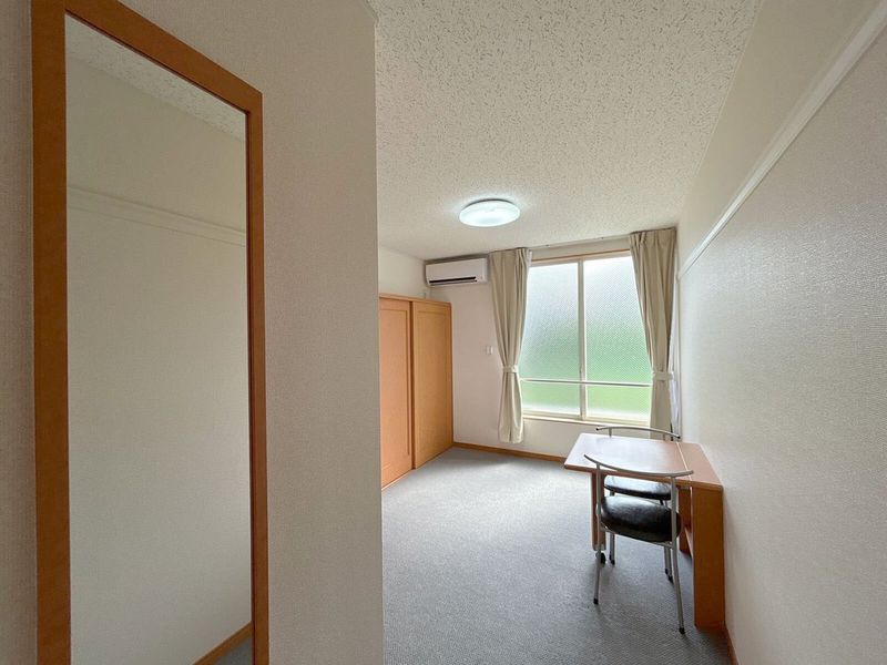 レオパレスコンフォート 居間