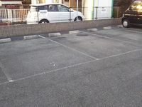レオパレスボヌールⅡ 駐車場