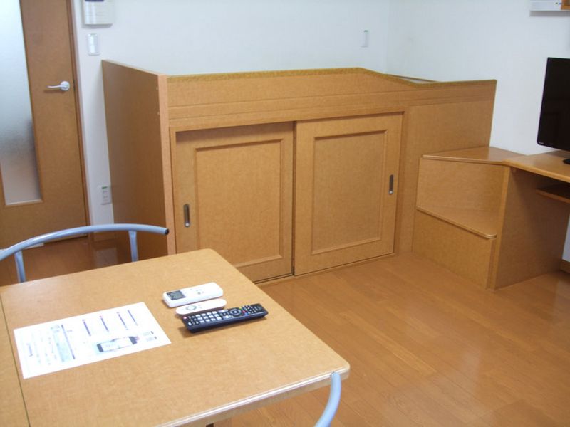 レオパレスセゾン　ド　ジョア 寝室