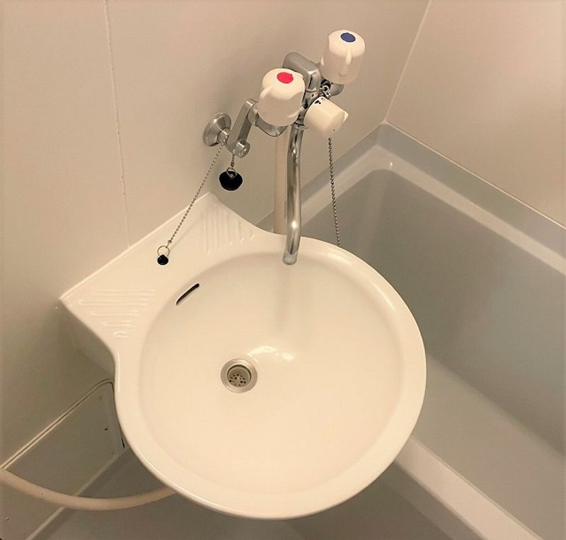 レオパレスティエラ 洗面台
