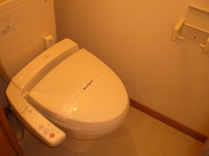 leopalace Kubota Toilet