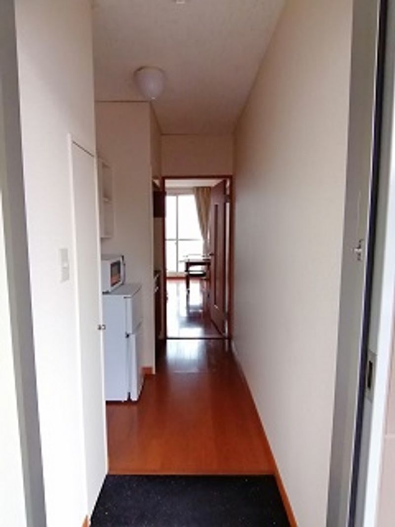 レオパレスＫＥＩ 玄関