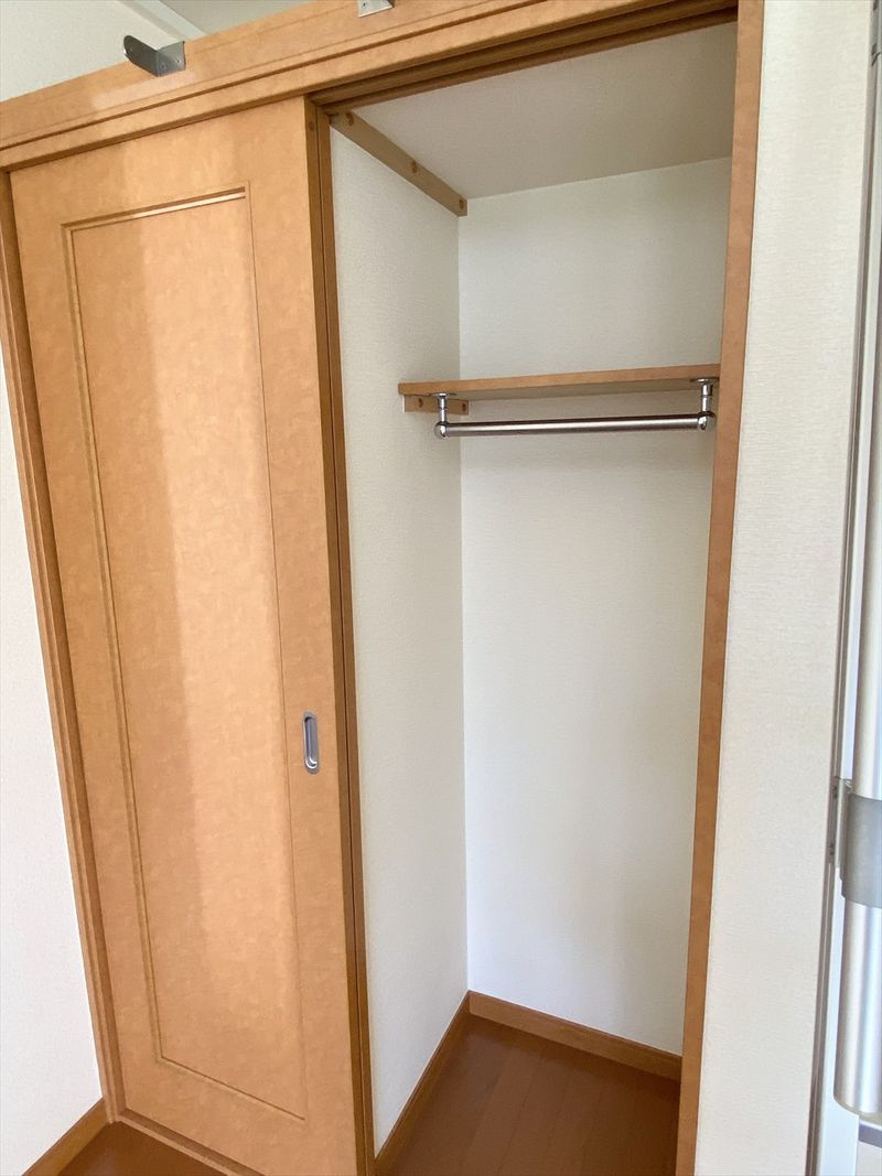 レオパレス旭 収納
