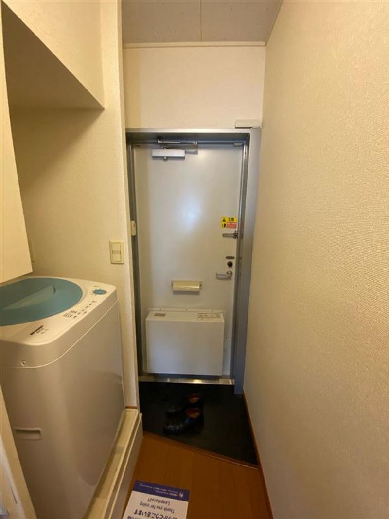 leopalace Vivant Entrance