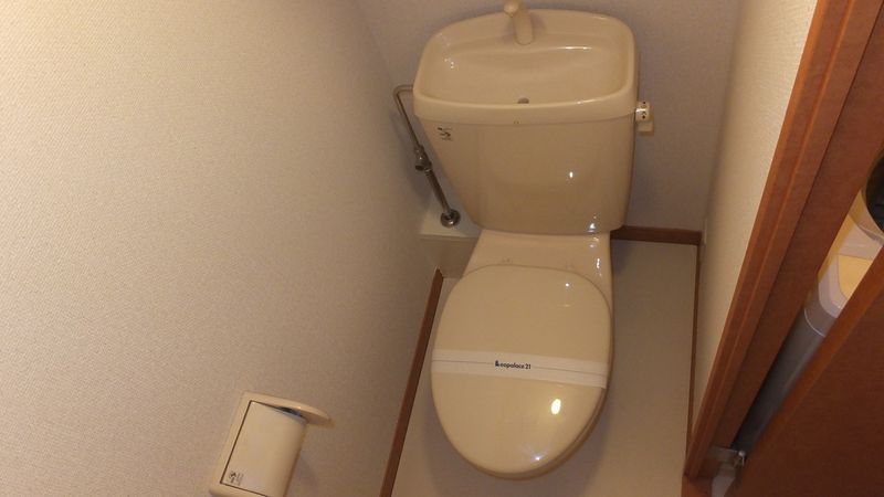 レオパレス六甲北 トイレ