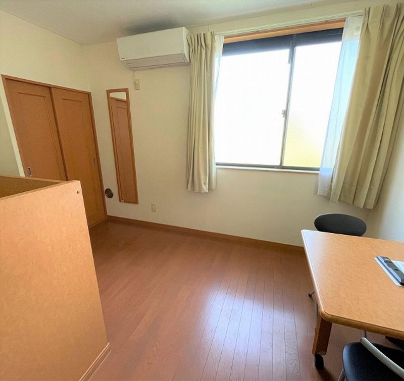 レオパレス入ノ郷 居間
