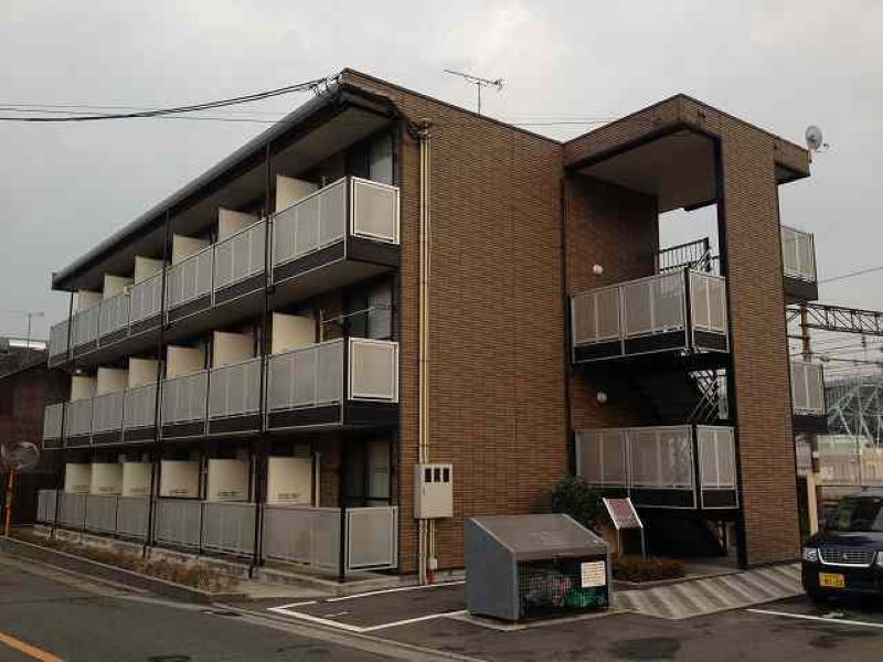 レオパレス鳥栖ＹＳ 外観