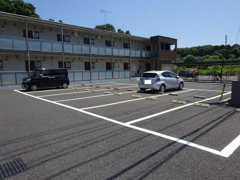 クレイノリヴェール 駐車場