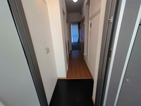 レオパレスマルコフォー 玄関