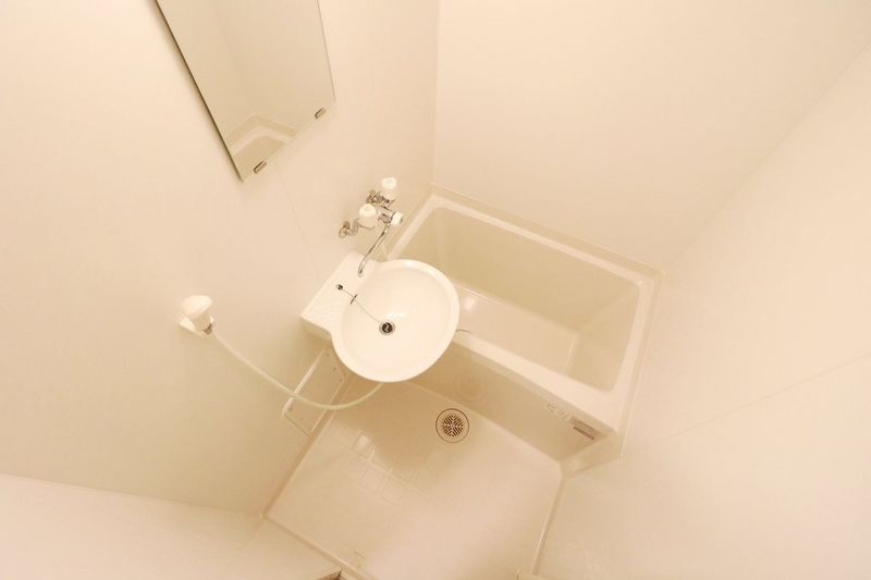 レオパレスビューテラス草内 風呂