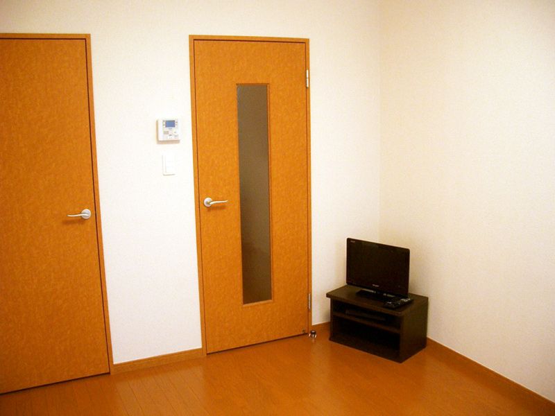 レオパレスなでしこ 居間