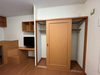 レオパレスヴィル 収納