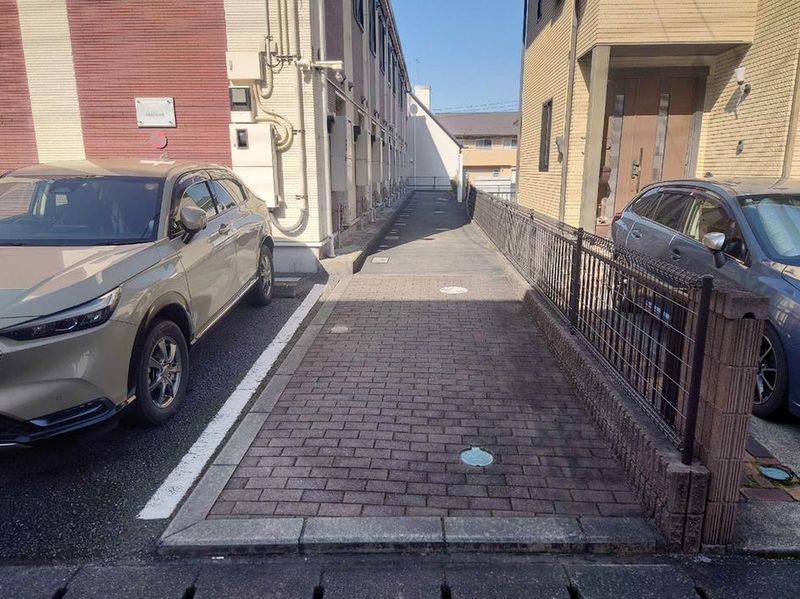 レオネクストＦＲＥＥＤＯＭ エントランス