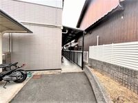 レオパレスＨＯＮＧＯ エントランス