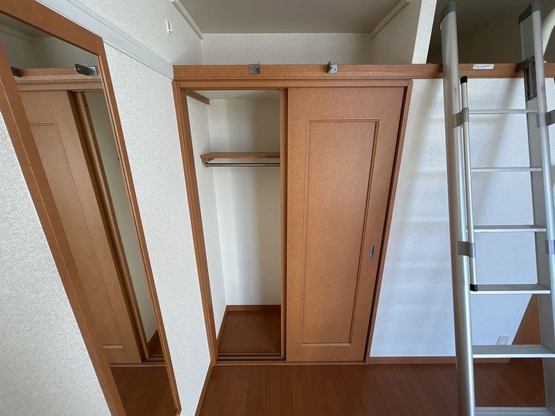レオパレスサンパーク　２６番 収納