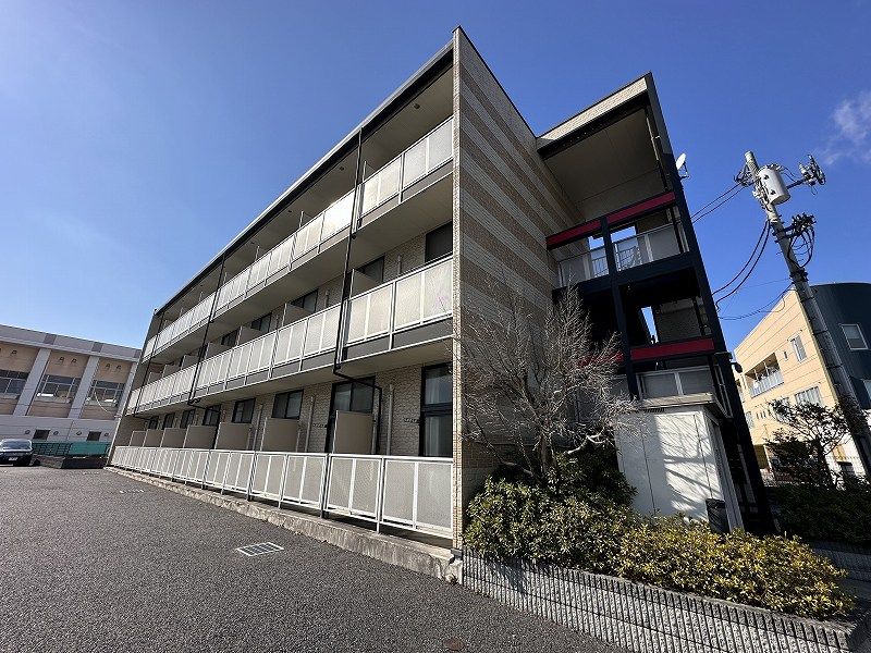 レオパレスコンフォートヒルズ 外観
