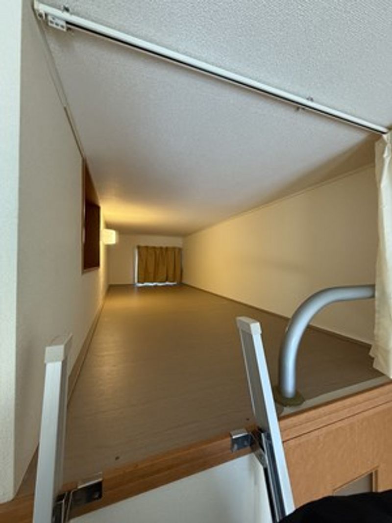 レオパレスブルーツリー 居間