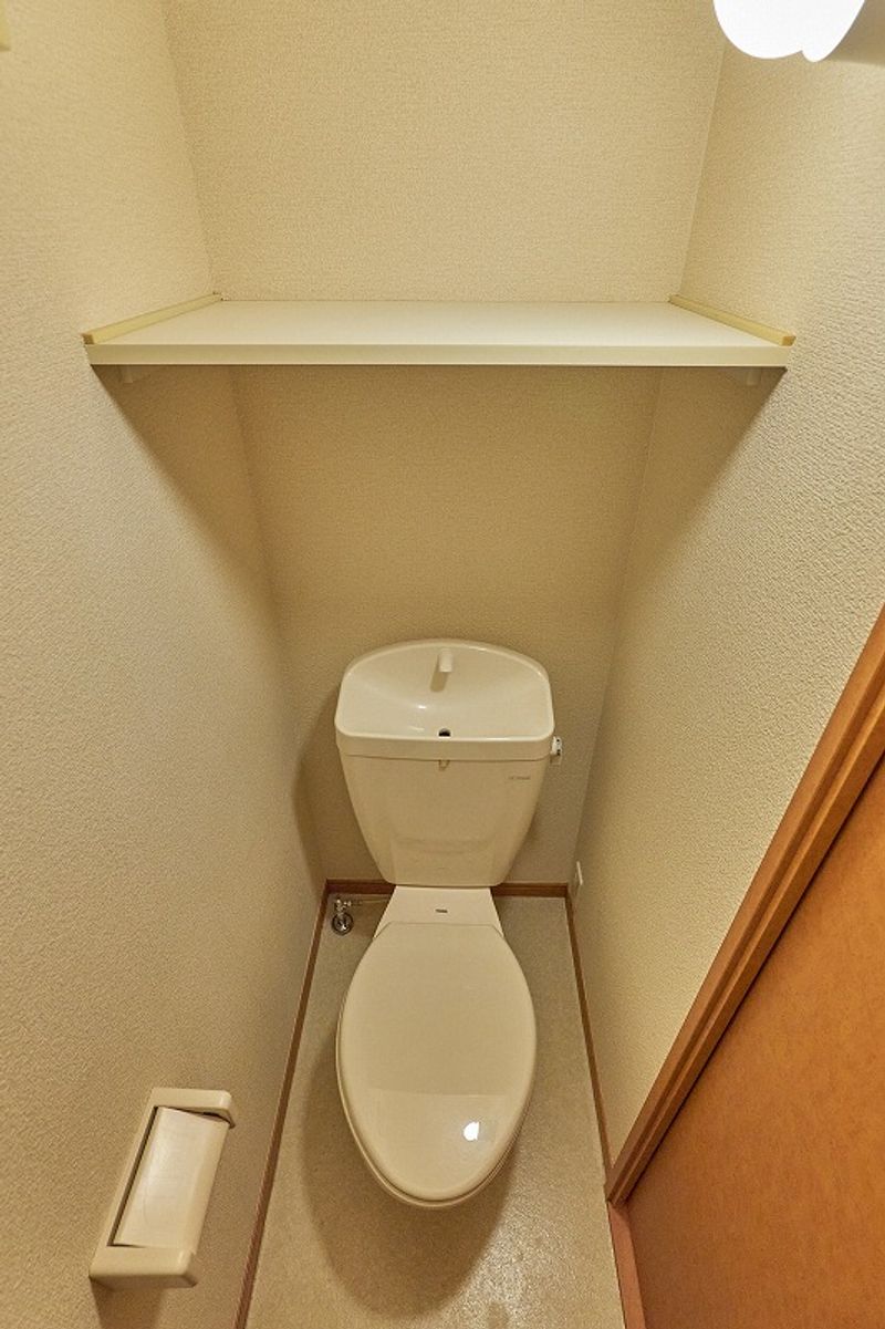 レオパレス渚 トイレ