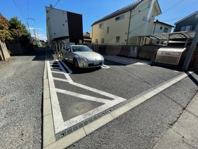 クレイノけやき 駐車場