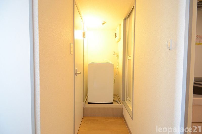 レオパレスプランドールⅠ 洗面所