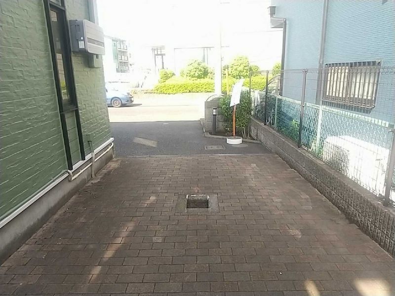 レオパレス中央Ⅱ エントランス