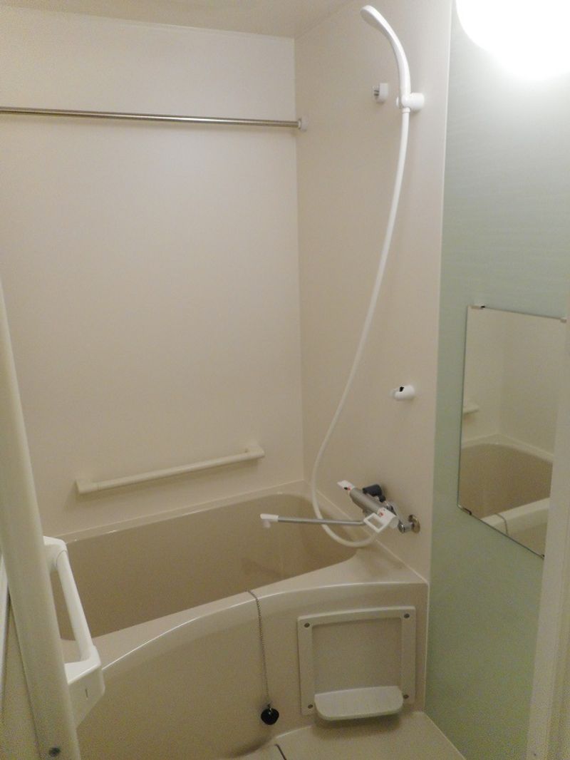 MIRANDA Grand Lumiere Bathroom