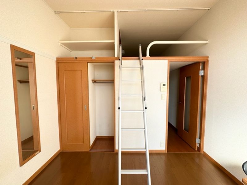 レオパレスバロンⅡ 収納