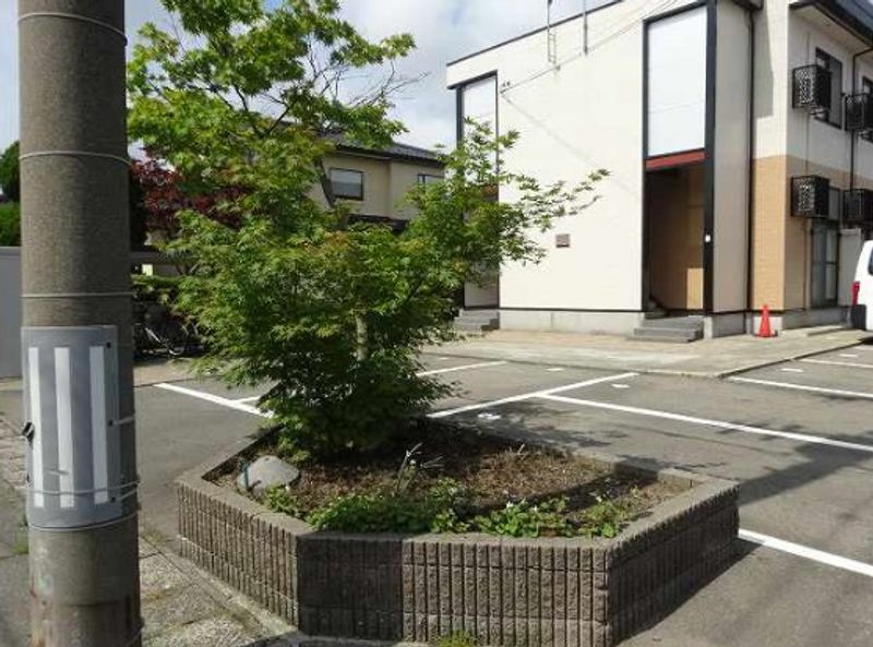 レオパレスＢｅｌｌｔｒｅｅ エントランス