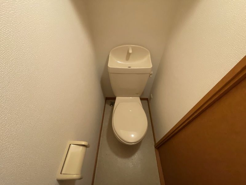レオパレスエクセル　ケンⅡ トイレ