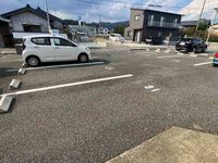 レオパレスＨＩＲＯ清末 駐車場