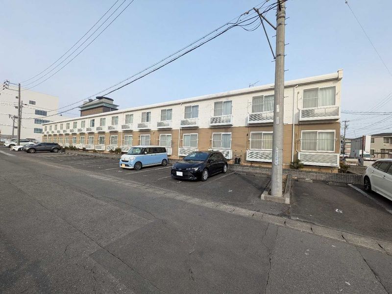 leopalace Kencho Higashi 外观