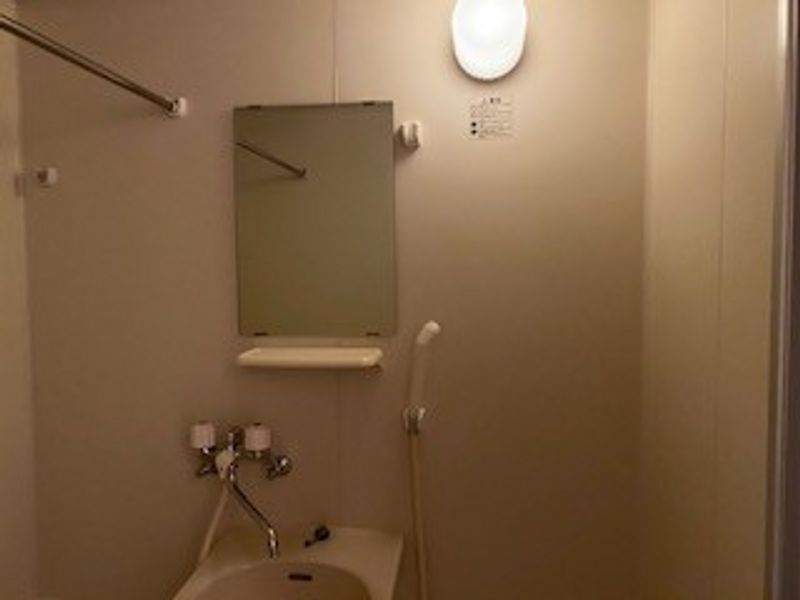 レオパレスグレイス鶴ヶ岱 洗面所