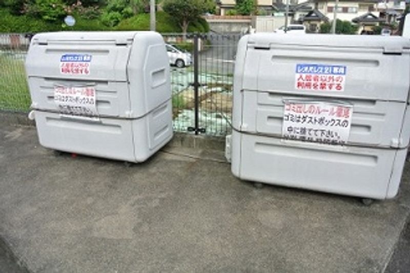 レオパレスフラワーハイツ その他