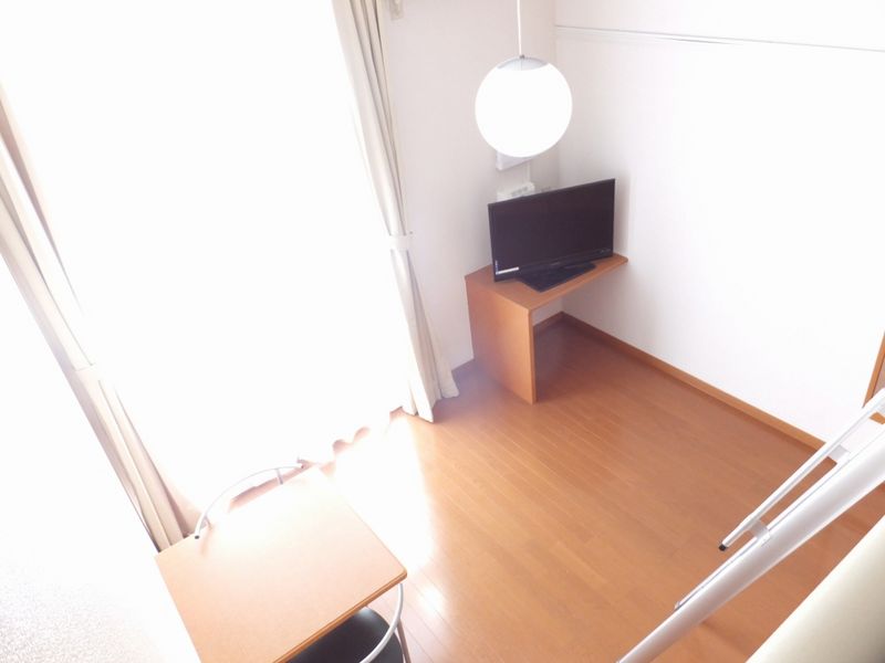 レオパレスバックス 居間