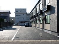 レオパレスしおり 駐車場
