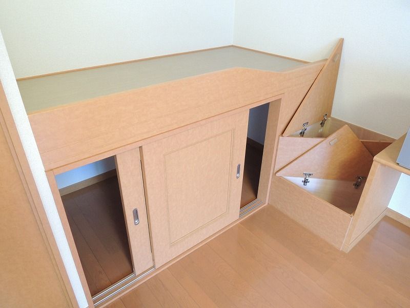レオパレスボヌールⅡ 寝室