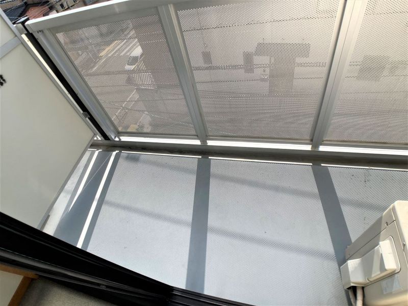 レオパレスシエスタ西郷屋敷 バルコニー