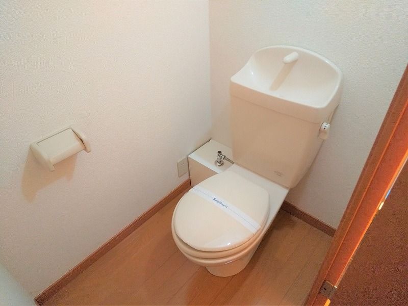 レオパレスさくら トイレ