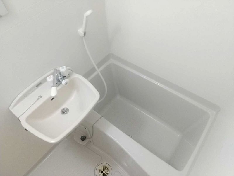 レオパレス彩 風呂