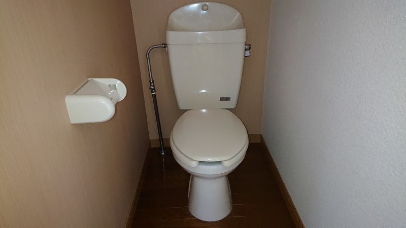 レオパレス新田 トイレ