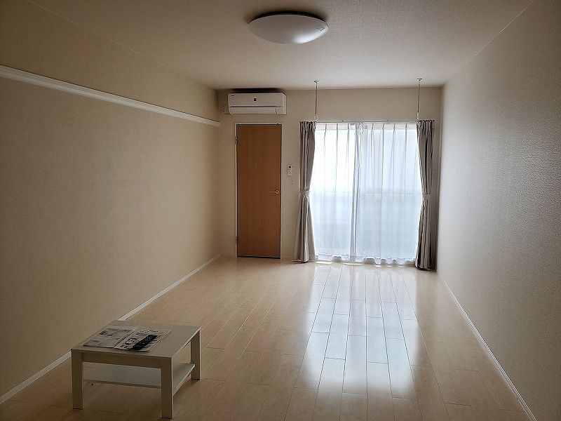 クレイノプランドール 居間
